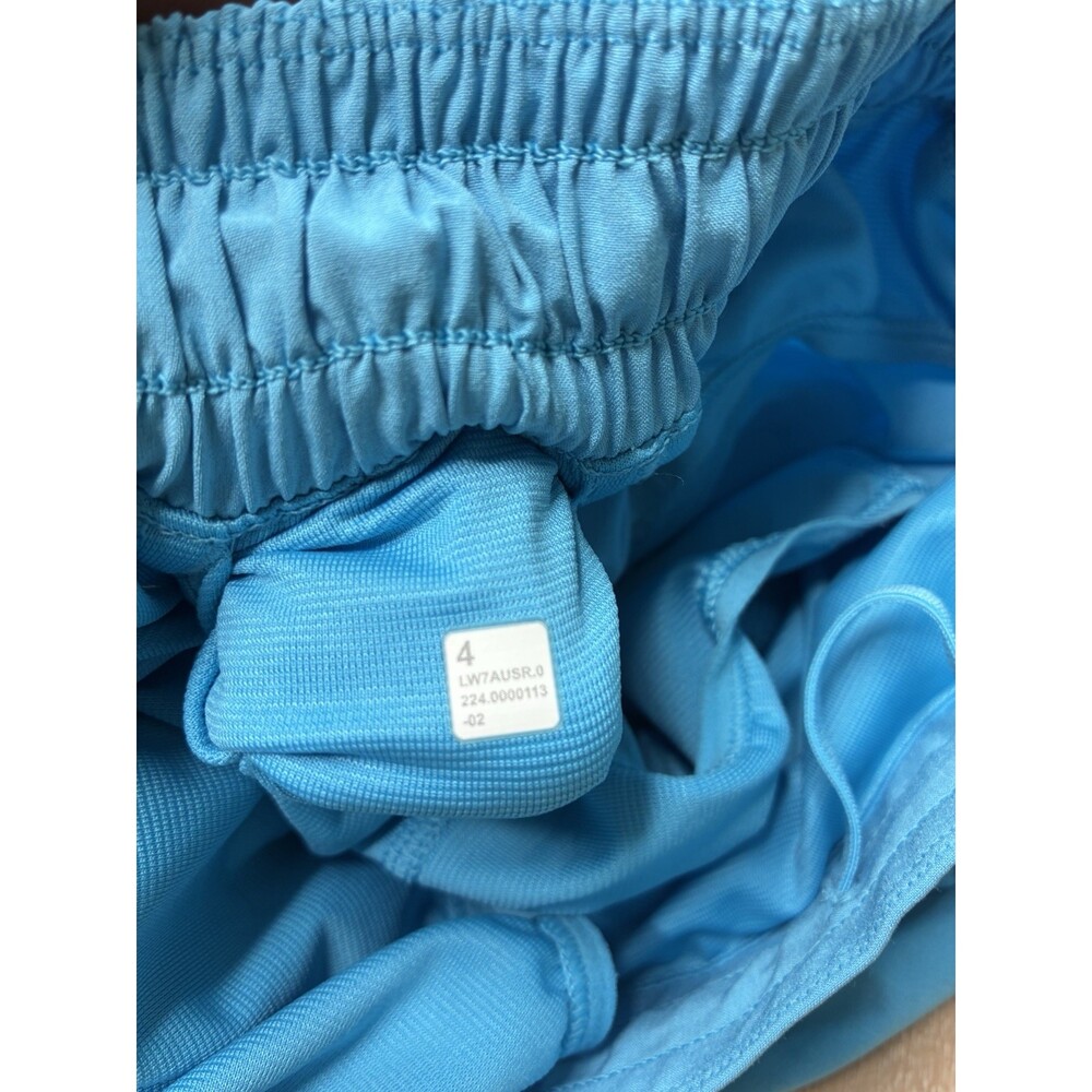 Lululemon Hotty Hot Low-Rise Lined Short 2.5" Kayak Blue Light Size 4 - Picture 5 of 5